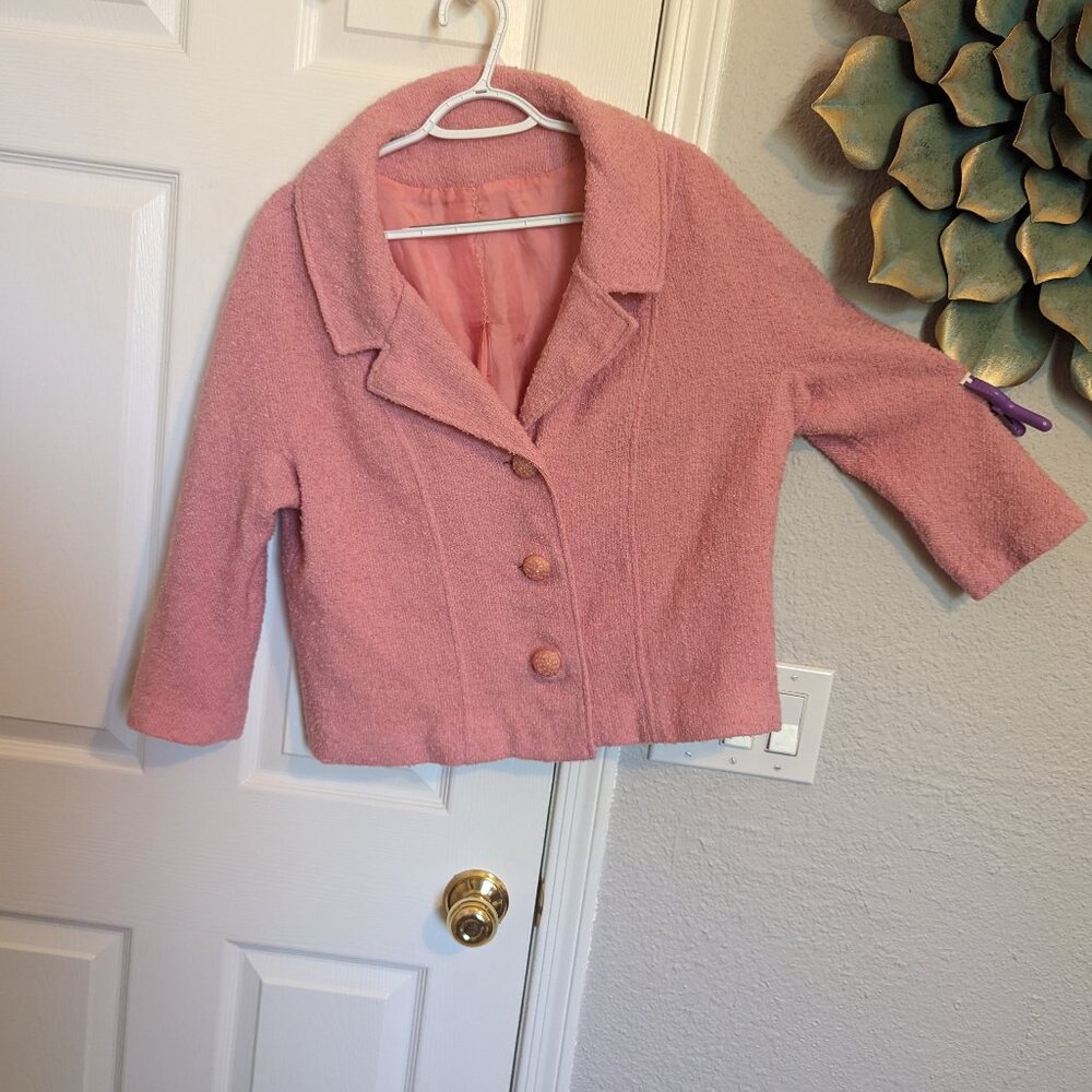 60s Jackie O Cropped Box Jacket | Pink | L | Tailor Made | EVC | Lucite Buttons!